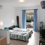 Paradise * Parikia (Paros)