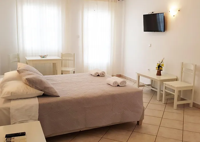 Paradise דירה פארוס