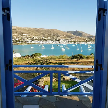 帕罗斯天堂公寓式酒店 *