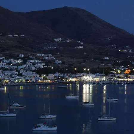 帕罗斯天堂公寓式酒店