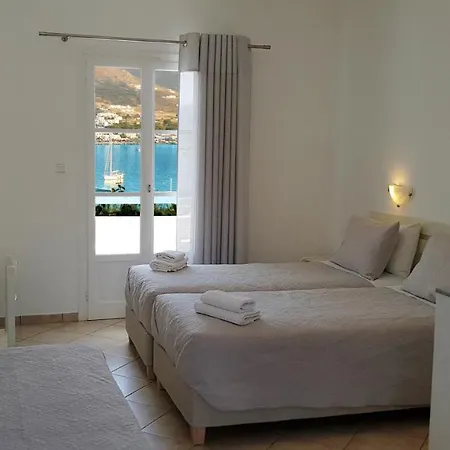 Apartment Paradise *